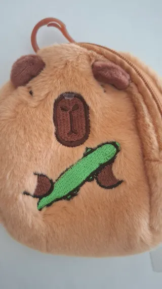 Monedero Capibara Peluche