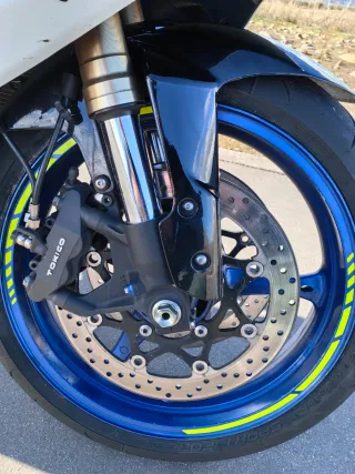 Suzuki GSXR-600 K6 2006