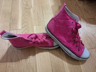 Botines fucsia tipo Converse
