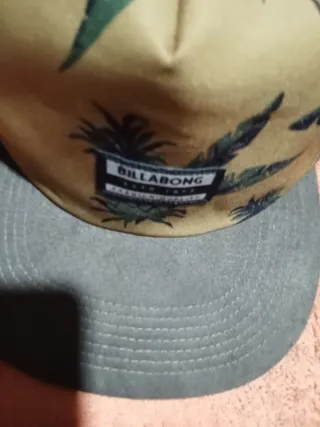 Lote 4Gorras Billabong y Quiksilver