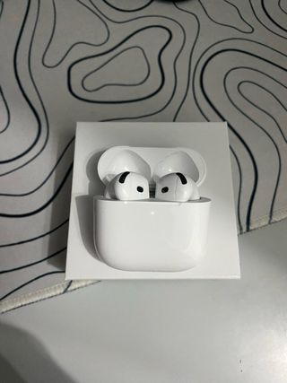 Airpods 4 con cancelación de ruido