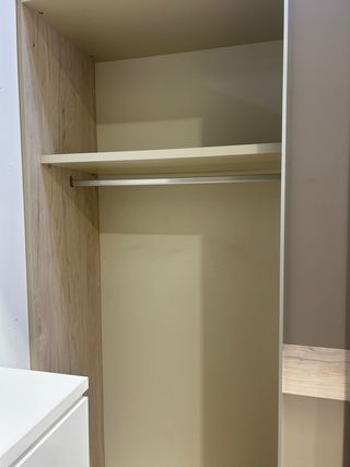 ARMARIO DE PUERTAS CORREDERAS