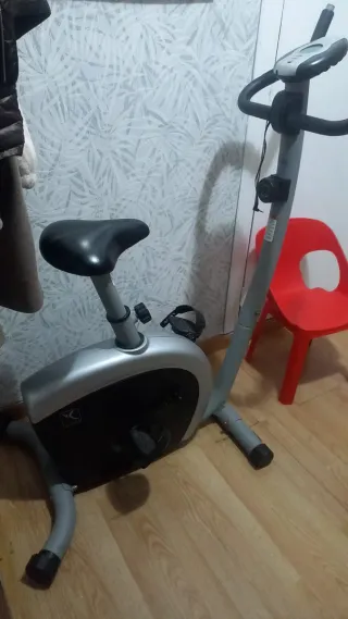 Bicicleta de ejercicio estática