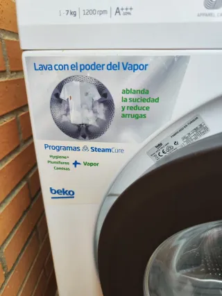 Lavadora Beko 7kg Inverter con Vapor