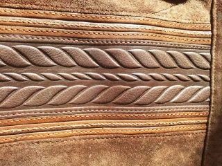 Pochette in pelle marrone