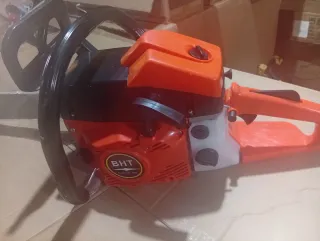 Motosierra BHT Naranja