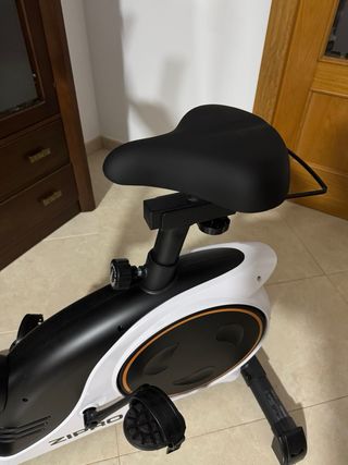 Bicicleta Estática Magnética Zipro Nitro RS 8 nive