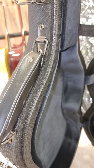 Estuche Guitarra Polipropileno Negro