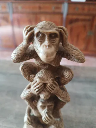 Figura 3 Monos Ceramica