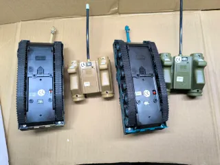 Set 2 Tanques Teledirigidos Ninco