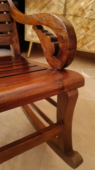 Mecedora Colonial Nogal