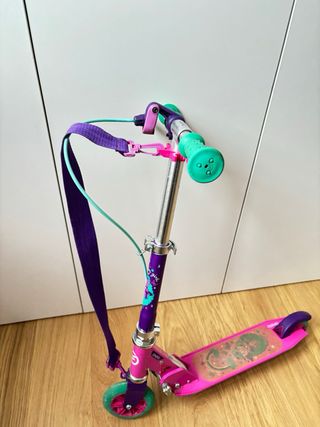 Patinete infantil plegable rosa y morado