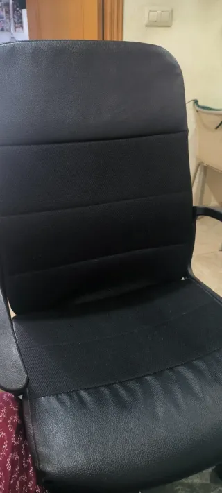 Silla de escritorio negra