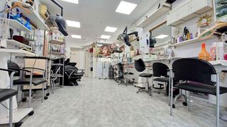 Local comercial en venta en Santa Rosa - Can Mariner en Santa Coloma de Gramanet