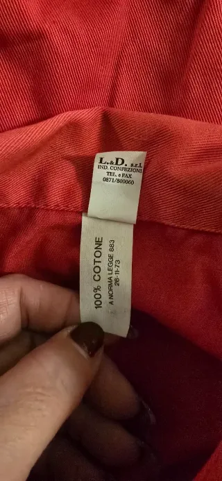 Tuta da lavoro rossa