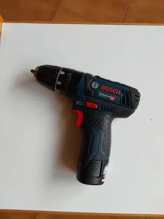 TALADRO BOSCH PERCUTOR 12V
