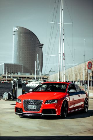 Audi RS5 2011