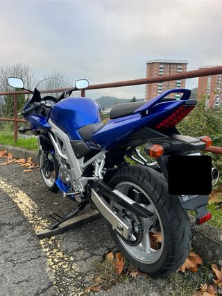 Suzuki SV650S