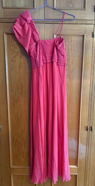 Vestido de fiesta Coral con volantes