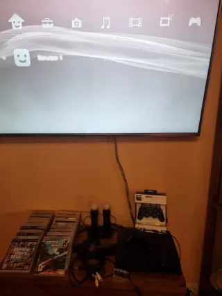 Consola PS3 + Juegos + Accesorios