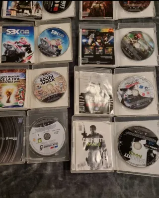 Consola PS3 + Juegos + Accesorios