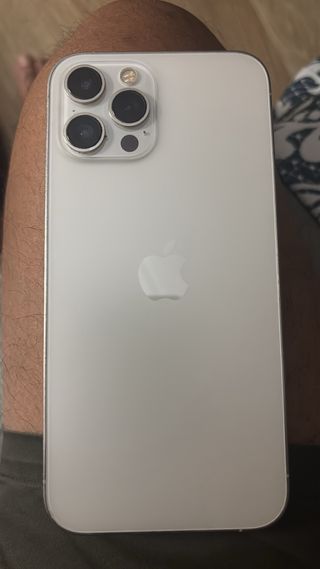 iPhone 12 Pro Max para reparar. no enciende. 100€