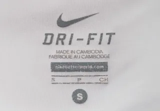 Falda deportiva Nike blanca