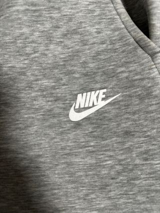 Conjunto Nike Tech Fleece Talla M
