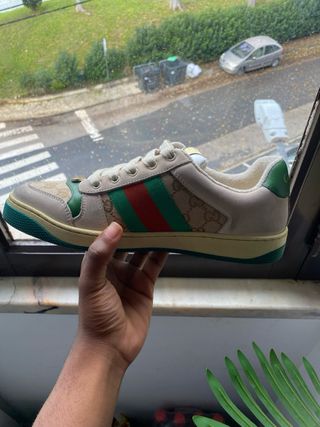 Tênis Gucci bege e verde