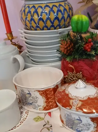 Mesa completa. Casi.