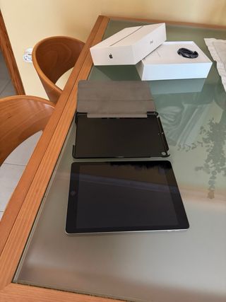 iPad 6ª Gen 32GB Gris/Plata