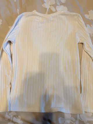 Camiseta Zara blanca manga larga con brillantes