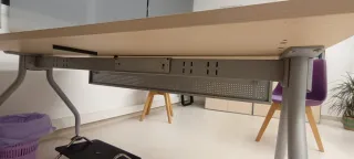 Mesa de oficina color haya