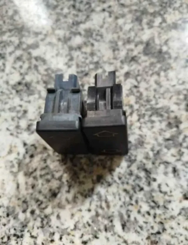 Botones elevalunas Citroen AX Saxo Peugeot 106 405