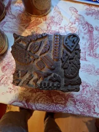 Sello antiguo madera hecho a mano