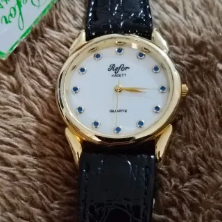 Reloj Refor Kadett Mujer Dorado y Negro