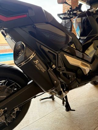 Honda X-ADV 750 2020 19.900km Akrapovic