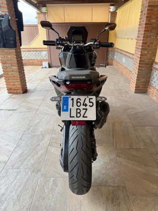 Honda X-ADV 750 2020 19.900km Akrapovic