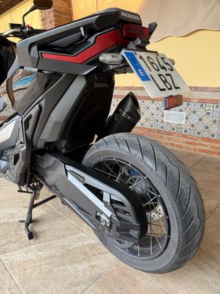 Honda X-ADV 750 2020 19.900km Akrapovic