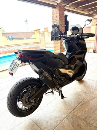 Honda X-ADV 750 2020 19.900km Akrapovic