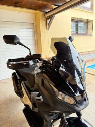 Honda X-ADV 750 2020 19.900km Akrapovic