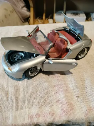 Coche a escala 1:18 Porsche Boxster