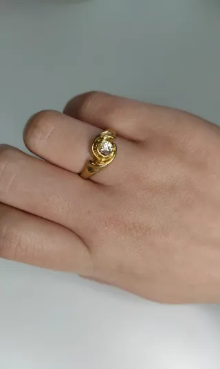 Anillos dorados liquidación tienda por cierre