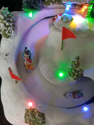 Escenario Navideño Pista de Ski LED