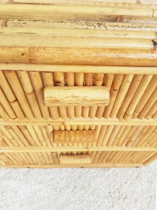 Mesita de noche de bambú. Vintage, 70s.