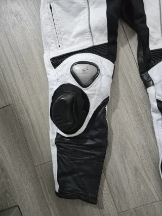 Mono de moto Goyamoto