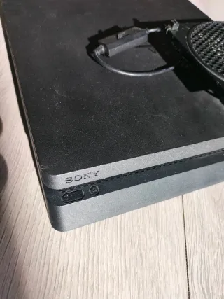 PS4 Slim 500GB Negra