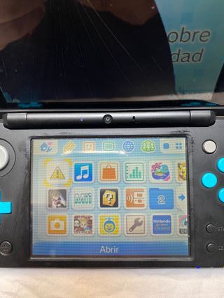 Nintendo 2DS XL Nero/Blu + Accessori