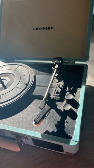 Tocadiscos Crosley Azul y Beige