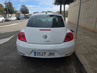 Volkswagen Beetle 2016